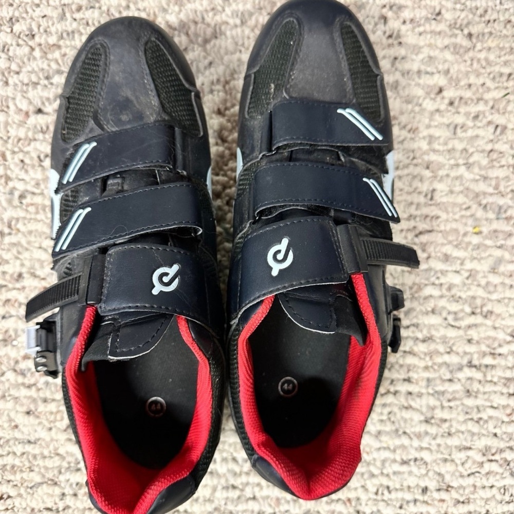 Peloton cycle shoes